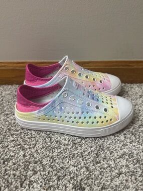 Girls Sketcher Slip-On Tie-Dye Perforated Water Sneakers Size 12
